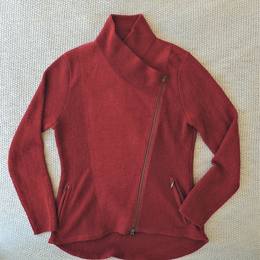 NWOT Wool/Alpaca Red Zip-front Cardigan
